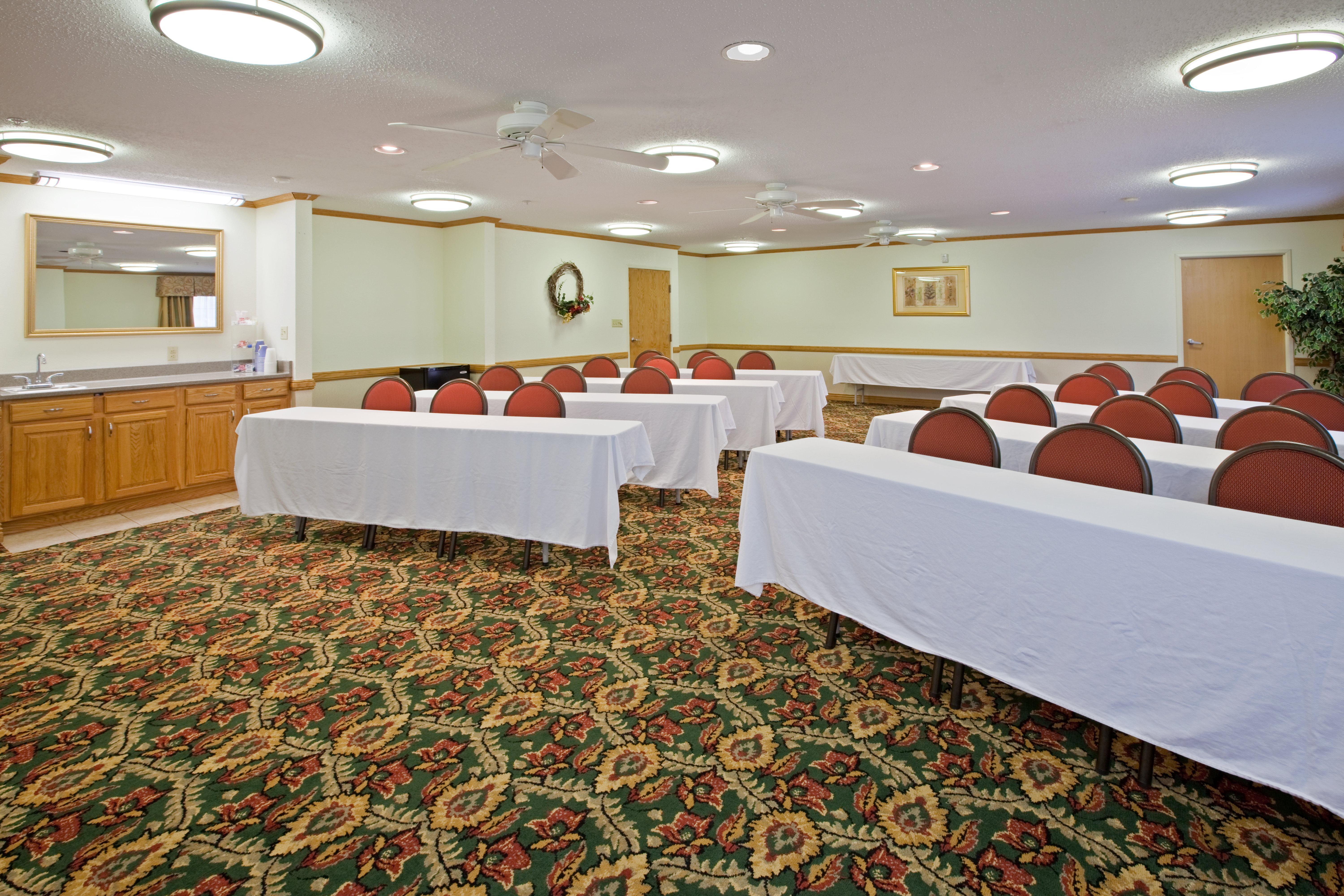 Holiday Inn Express Washington Съоръжения снимка