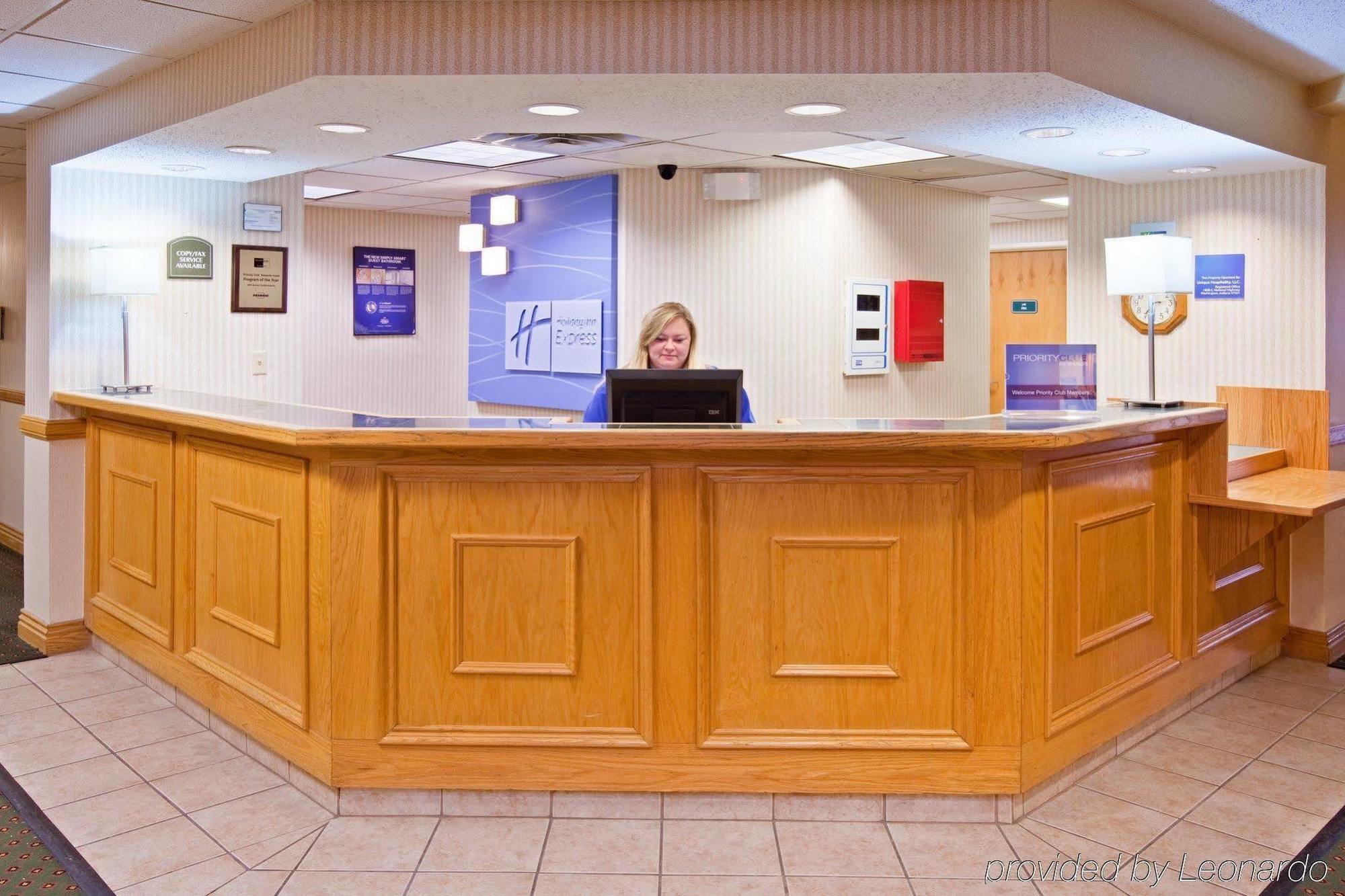 Holiday Inn Express Washington Интериор снимка